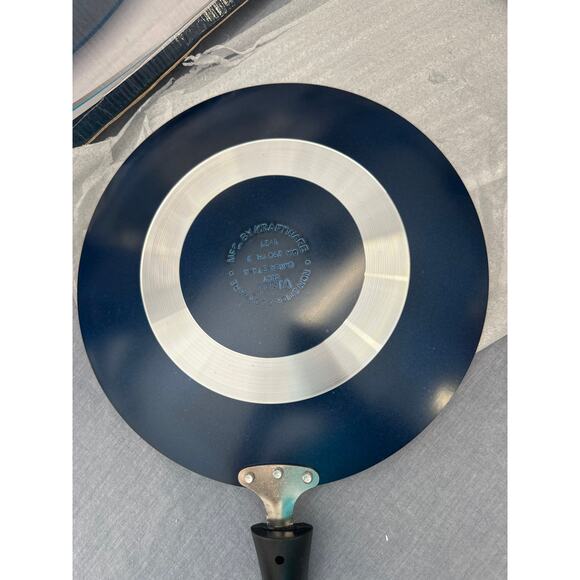 Aluminum Non Stick Concave Tortilla Pan (Roti Tawa) with Induction Base - Picture 4 of 5